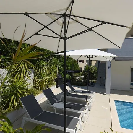 Hébergement de vacances Lana
